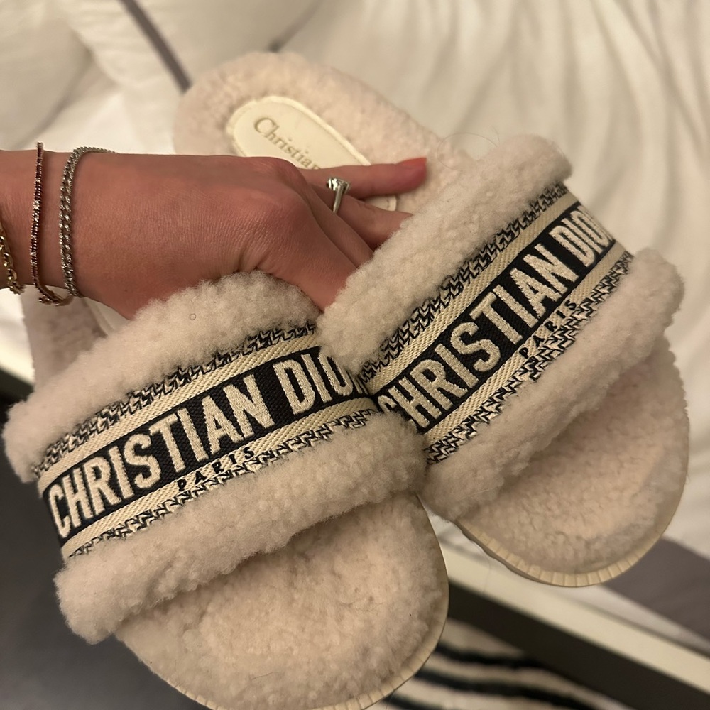 Dior Cream and Black Women's Slippers